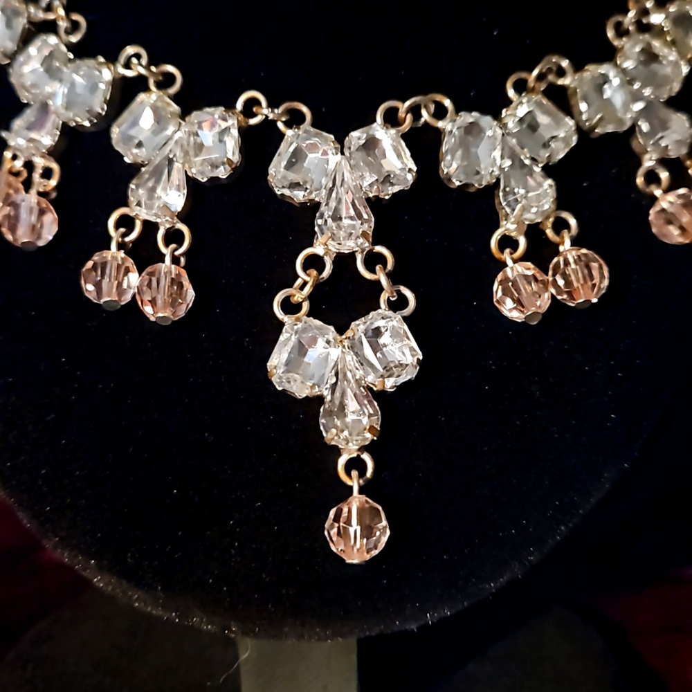 Chandelier Necklace - Picture 2 of 5